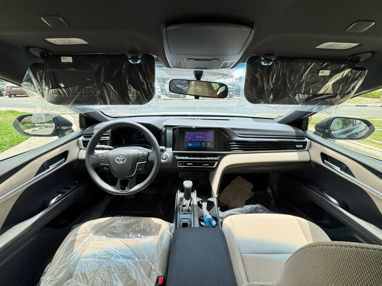 Toyota Camry (FOR EXPORT ONLY) 2025 TOYOTA CAMRY LE 2.5L PETROL GCC BRAND NEW 0KM