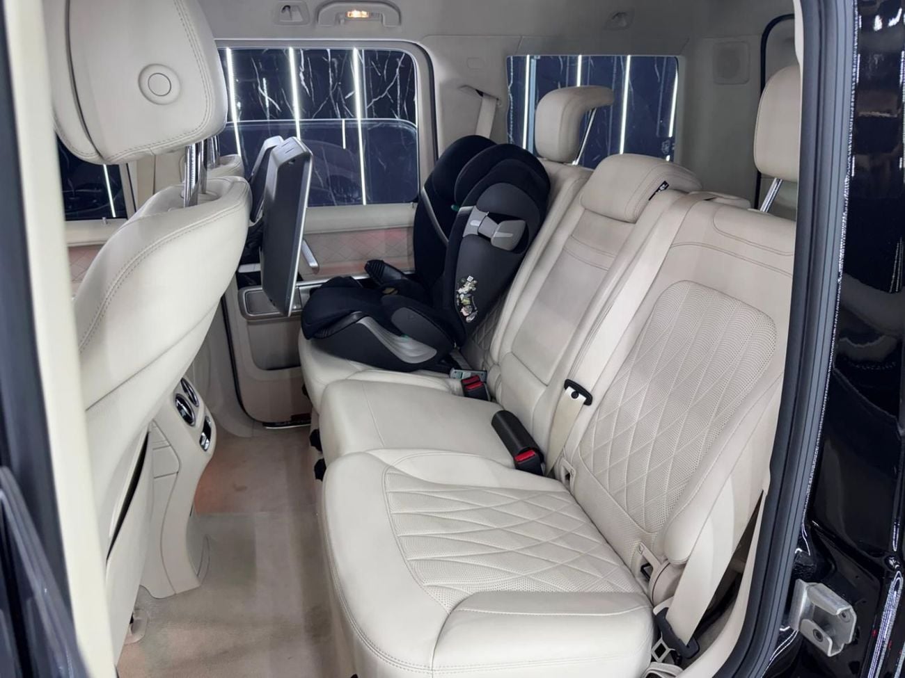 Mercedes-Benz G 63 AMG Std 4.0L