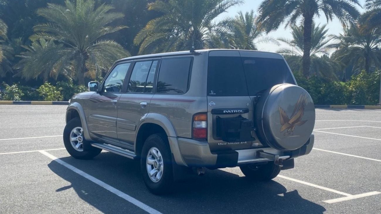 Nissan Patrol Super Safari