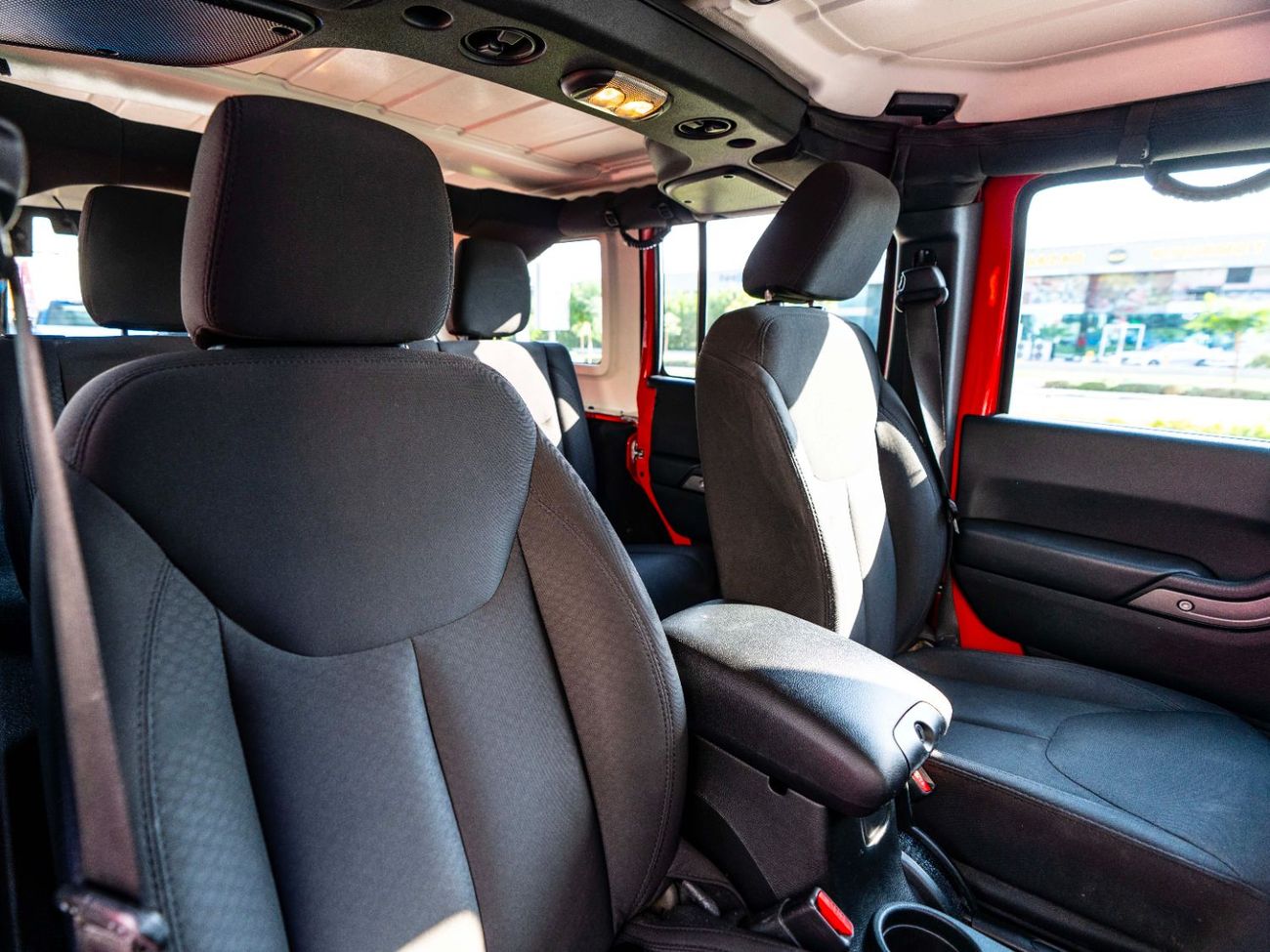 Jeep Wrangler Unlimited Sport 3.6L A/T