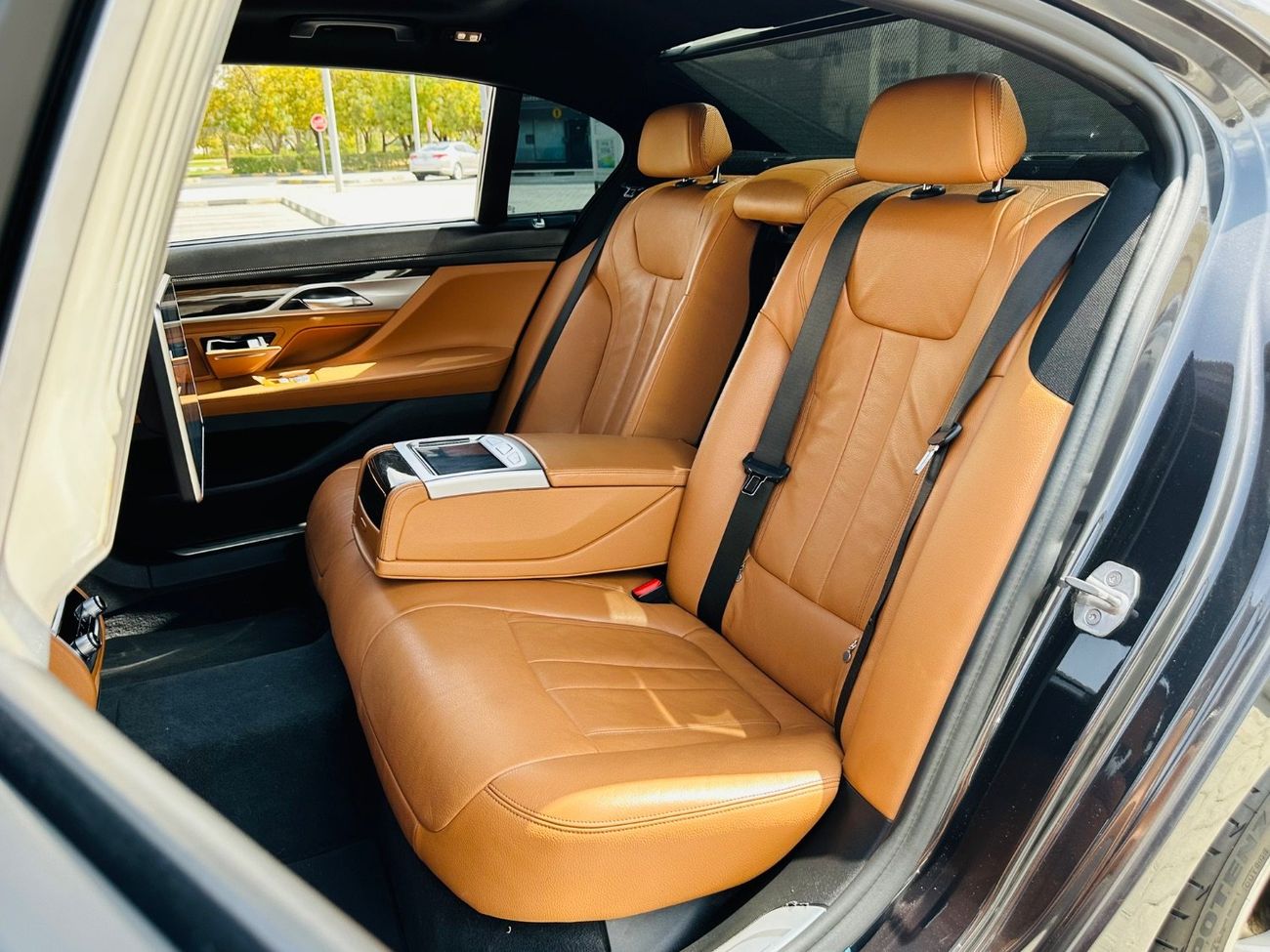 BMW 730Li Exclusive 2.0L