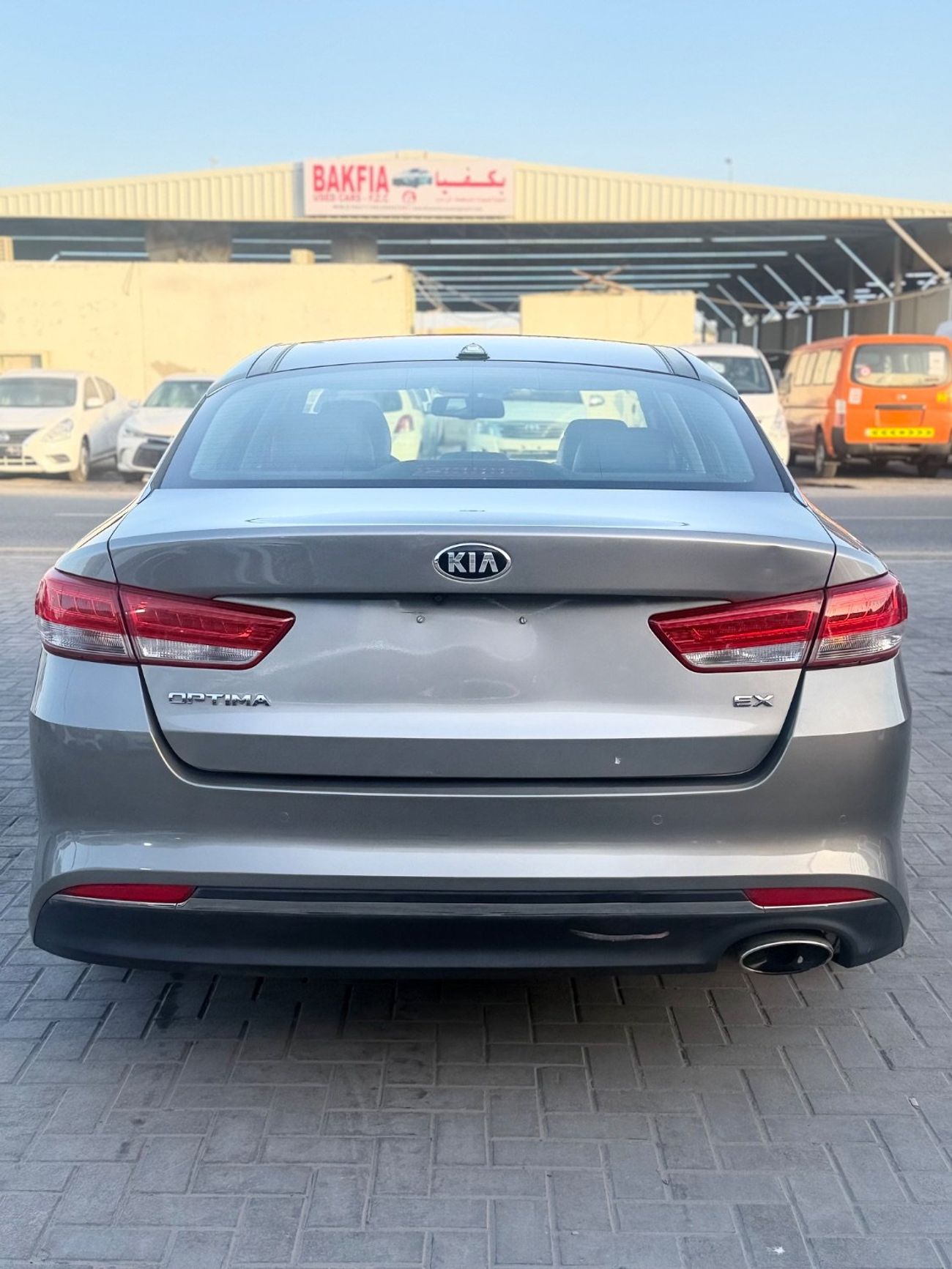 Kia Optima EX 2.4L (185 HP)