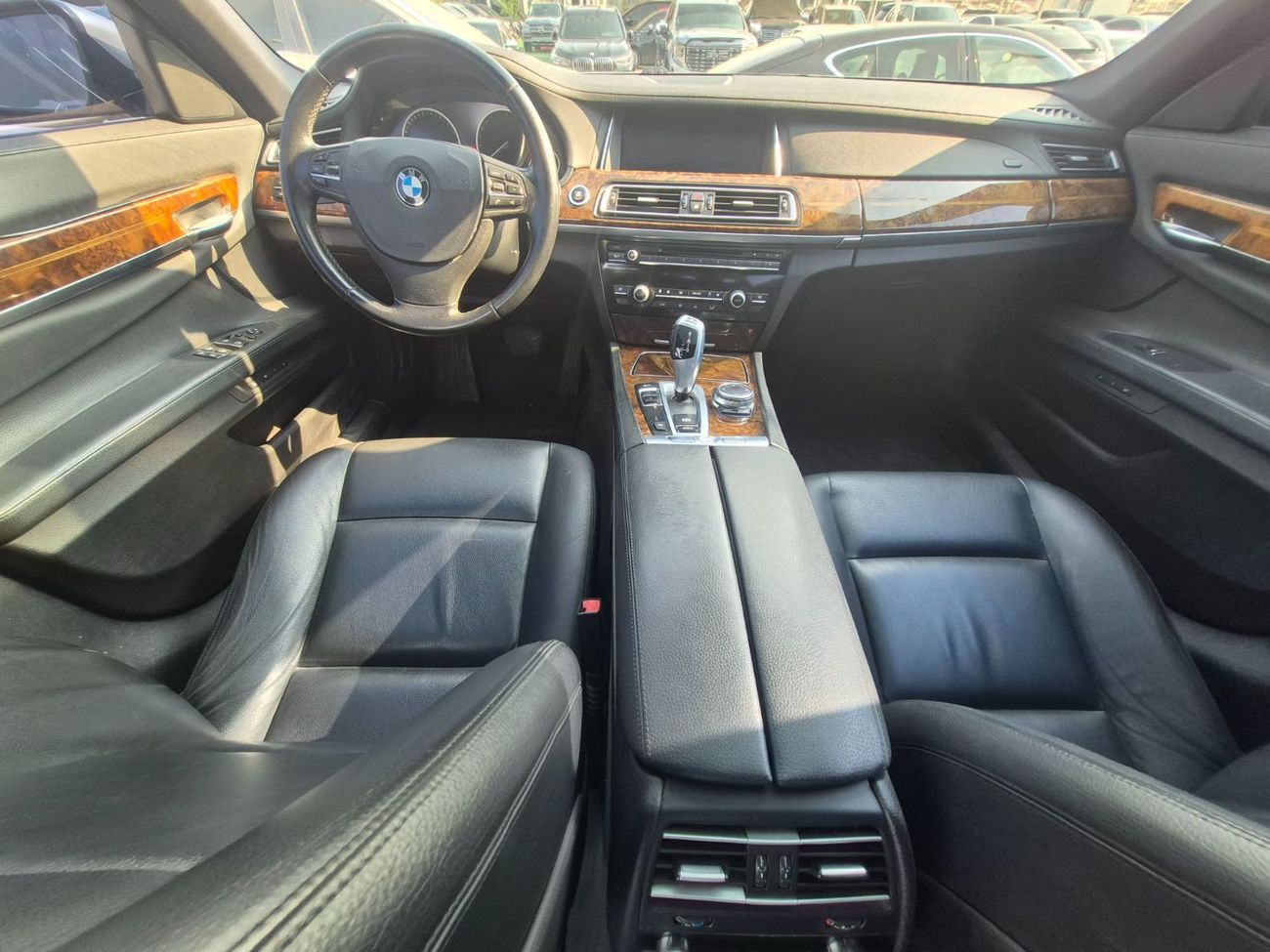 BMW 730Li Executive 4.0L (5 Door)