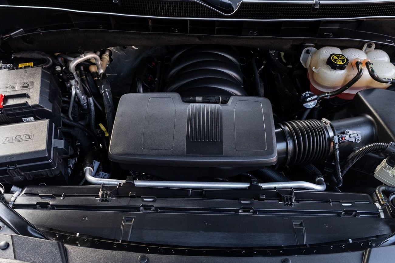 كاديلاك إسكالاد Sport Platinum 6.2L 4WD