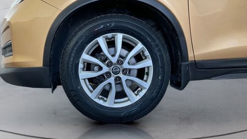 نيسان إكس تريل 2.5 S 2WD 5STR AUTO | شامل الضمان | 0 ﺪﻔﻋﺓ ﺃﻮﻟﻯ