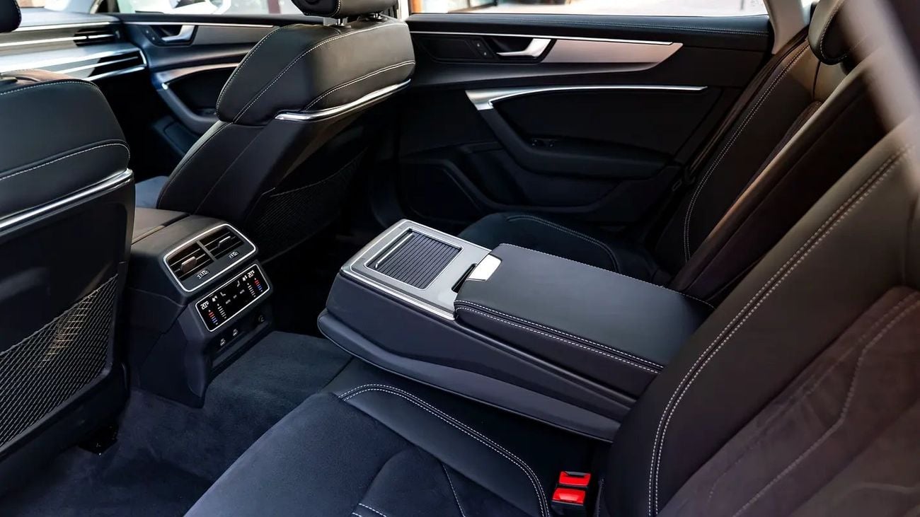 أودي A7 A7L S-line 45TFS 2.0L | Very Low Mileage