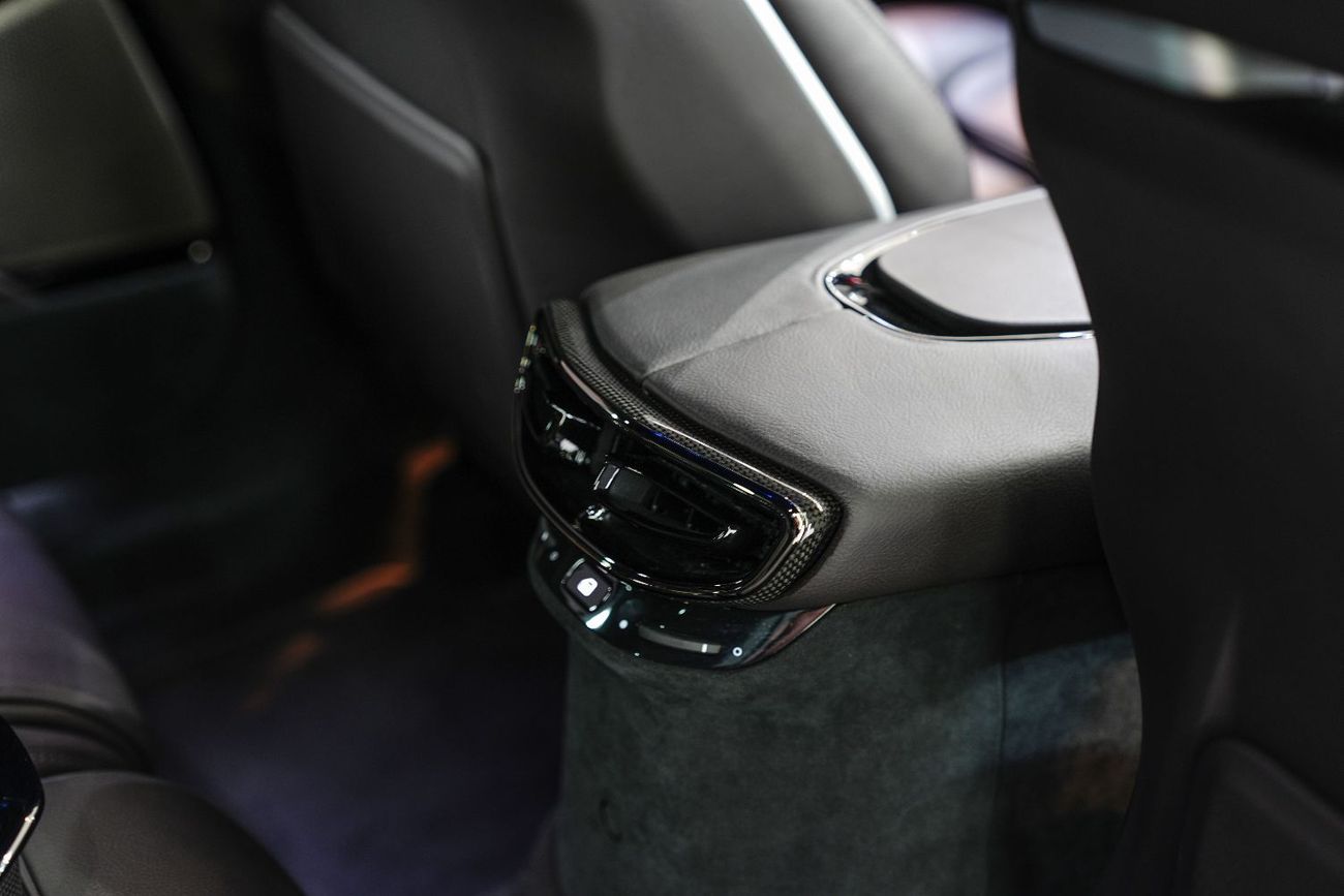 Ferrari Purosangue Full Carbon Fiber Package, Dealer Warranty + Service!!