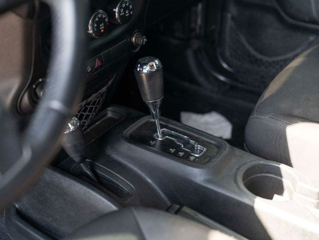 Jeep Wrangler Sport 3.6L A/T