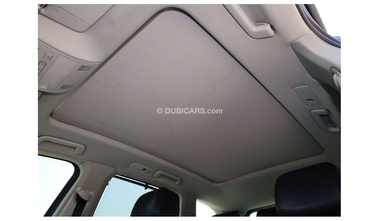 Volkswagen Touareg 4x4 V6 3.6L Automatic, Petrol | GCC Specs
