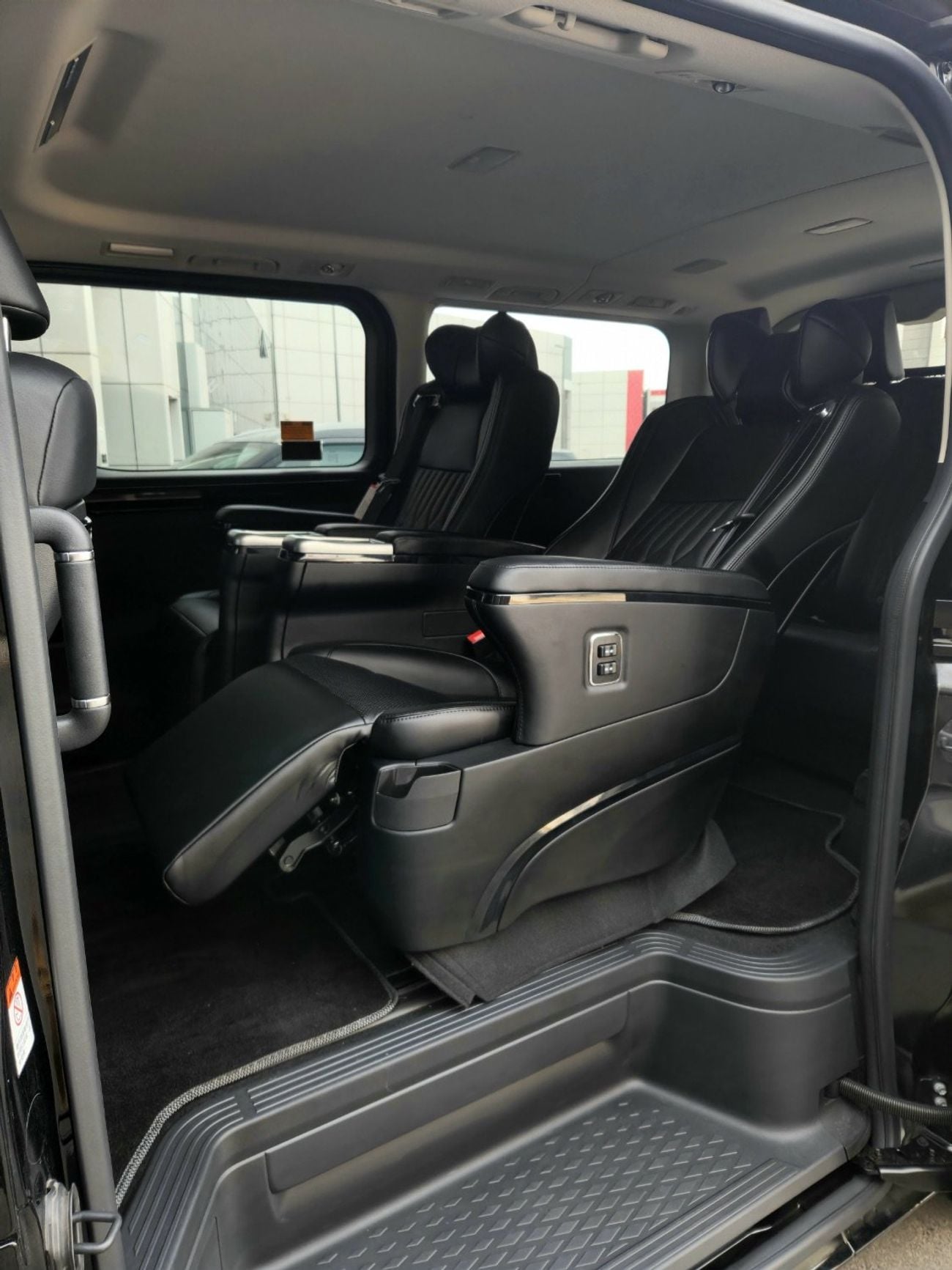 Toyota Granvia