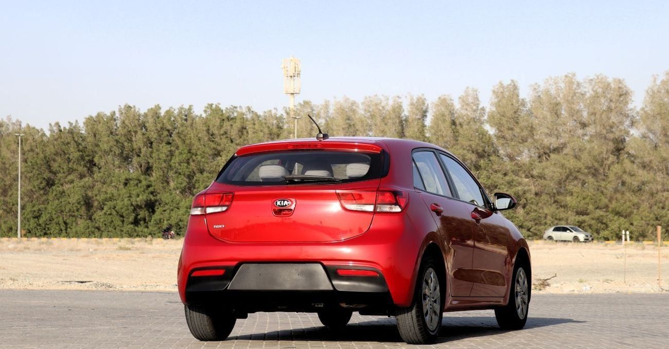 Kia Rio EX 1.4L (100 HP) Hatchback