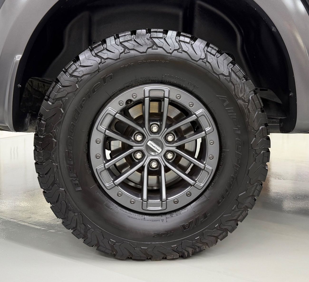 فورد إف-150 رابتور GCC .. FSH .. Warranty .. Original paint .. V6 .. Top Range