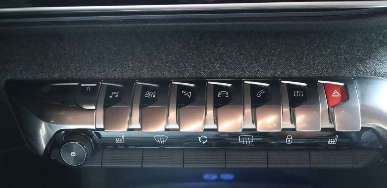 Peugeot 5008 1.6T Allure plus Peugeot 5008 - 2019 GCC, in excellent condition, 145,000 km, 1.6L engine, price 49,