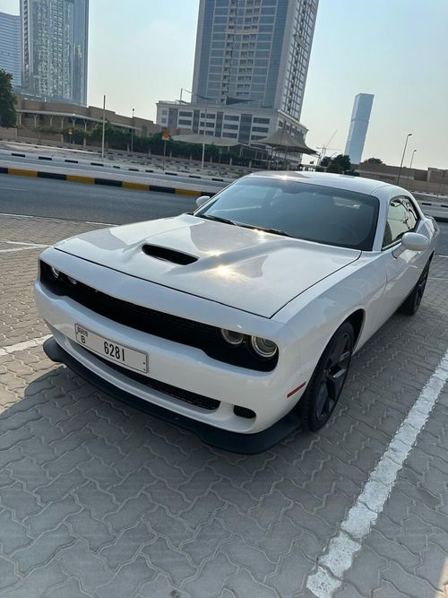 دودج تشالينجر SXT