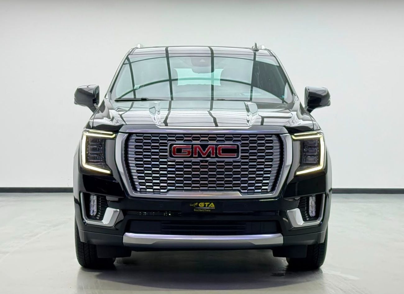 جي أم سي يوكون DENALI 2024 GMC Yukon, 2030 GMC Warranty + Service Pack, Full GMC Service History, Very Low Km, GCC