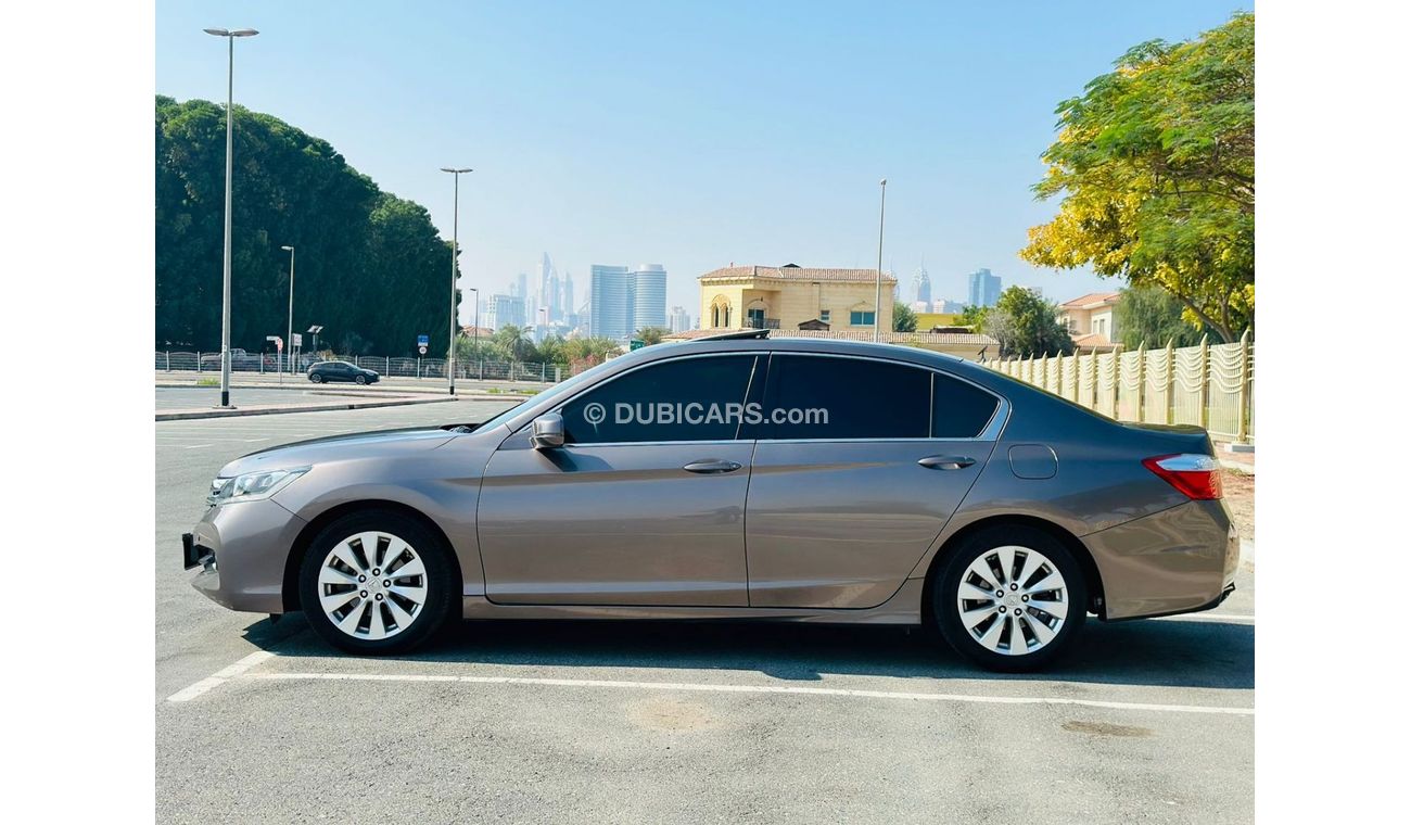 Honda Accord EX AGENCY MAINTAINED || HONDA ACCORD 2.4 V4 FWD || ORIGNAL PAINT || FULL OPTION || 0%DP || GCC