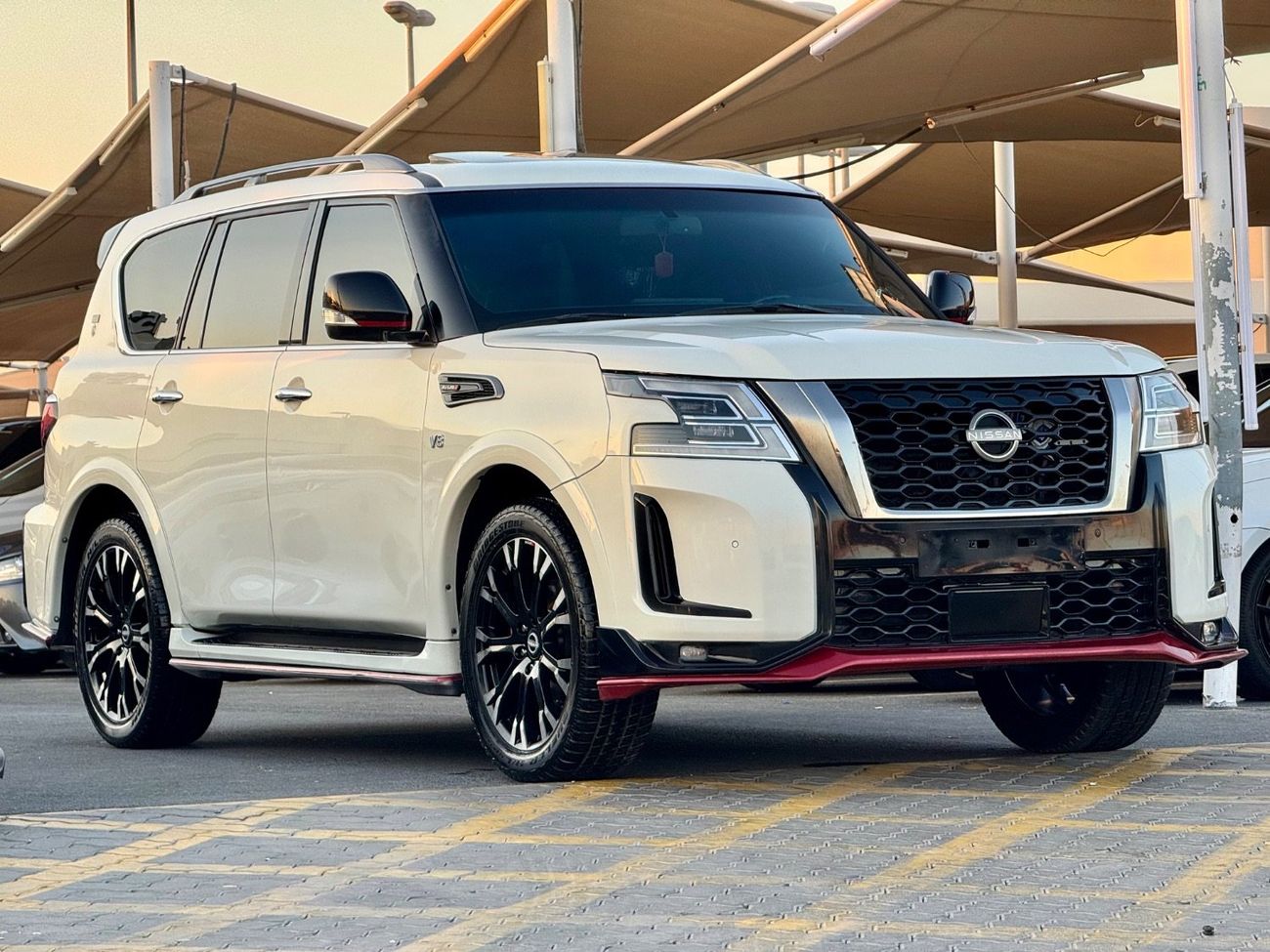 Nissan Patrol LE Titanium 5.6L