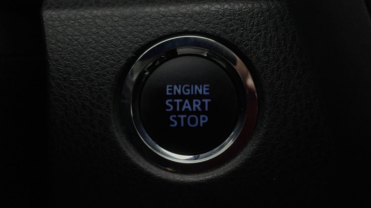 تويوتا كامري SPORT 3.5 | بدون دفعة مقدمة | اختبار القيادة في المنزل