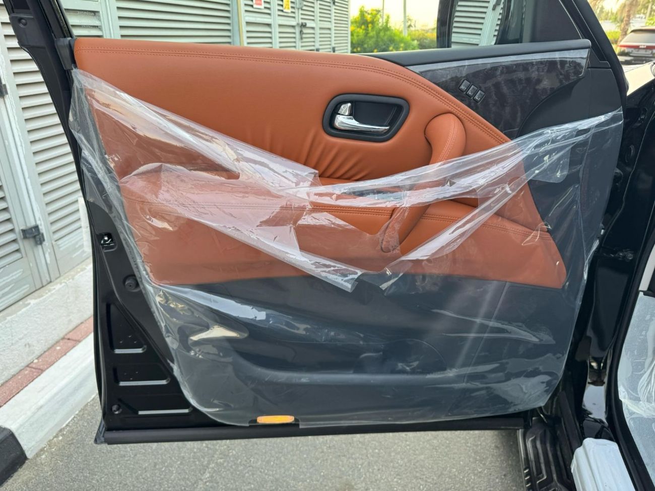 Nissan Patrol LE T2 5.6L JAPAN SPEC BRAND NEW