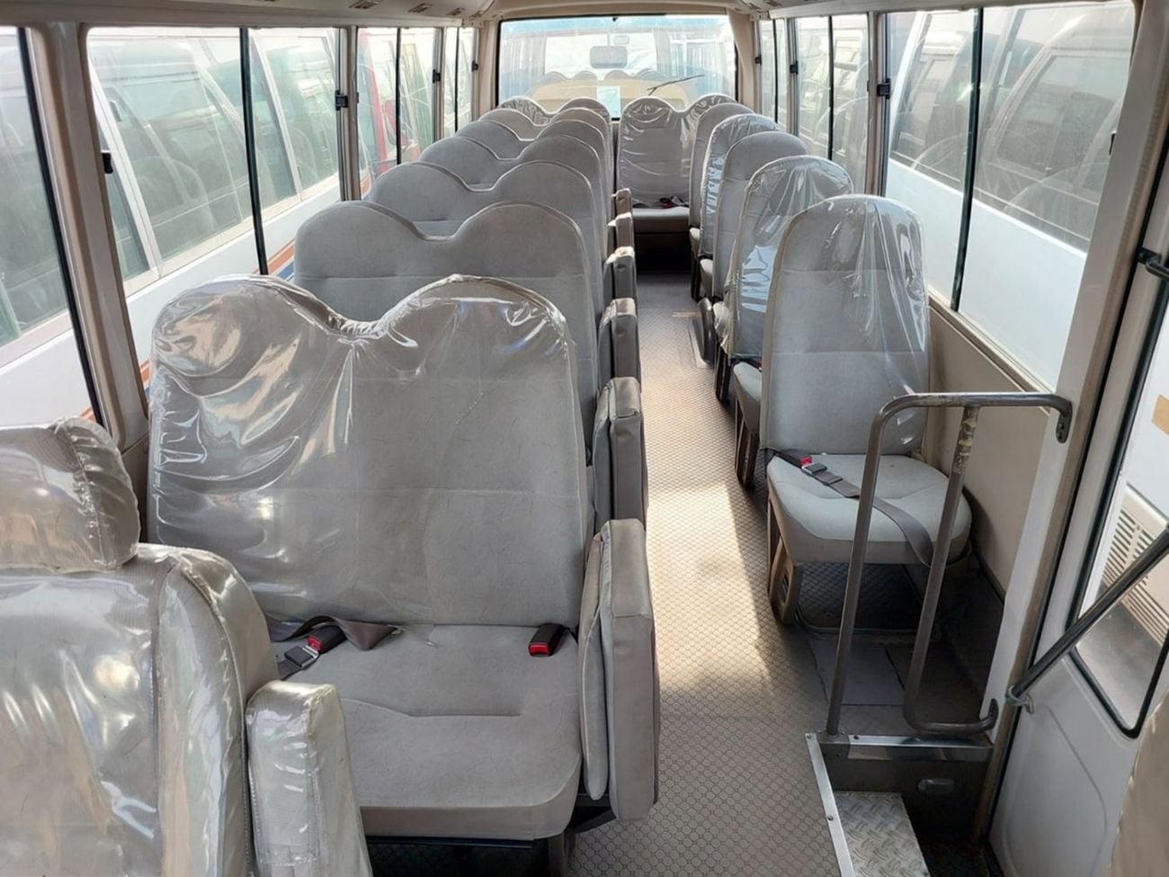 Mitsubishi Rosa 2004 MITSUBISHI ROSA BUS RHD DIESEL AUTOMATIC 4M51(PM300030)