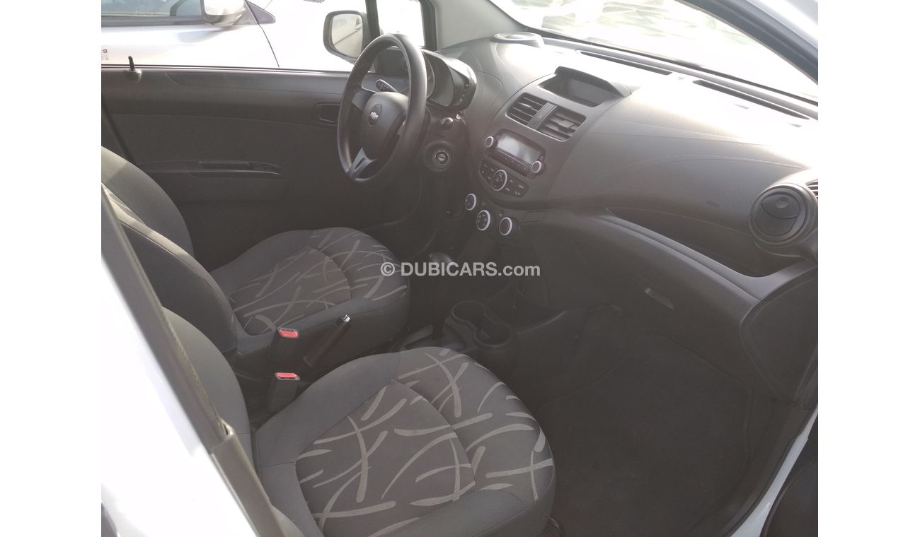 Chevrolet Spark WHITE 2015 GCC NO ACCIDENT NO PAIN PERFECT