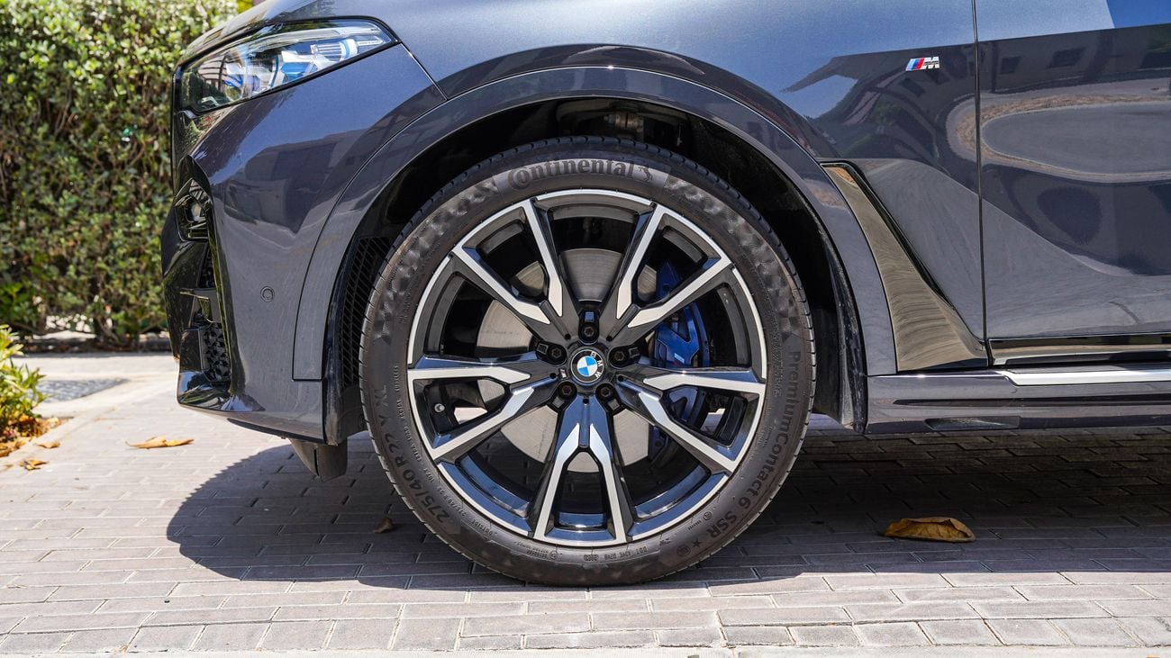 BMW X7