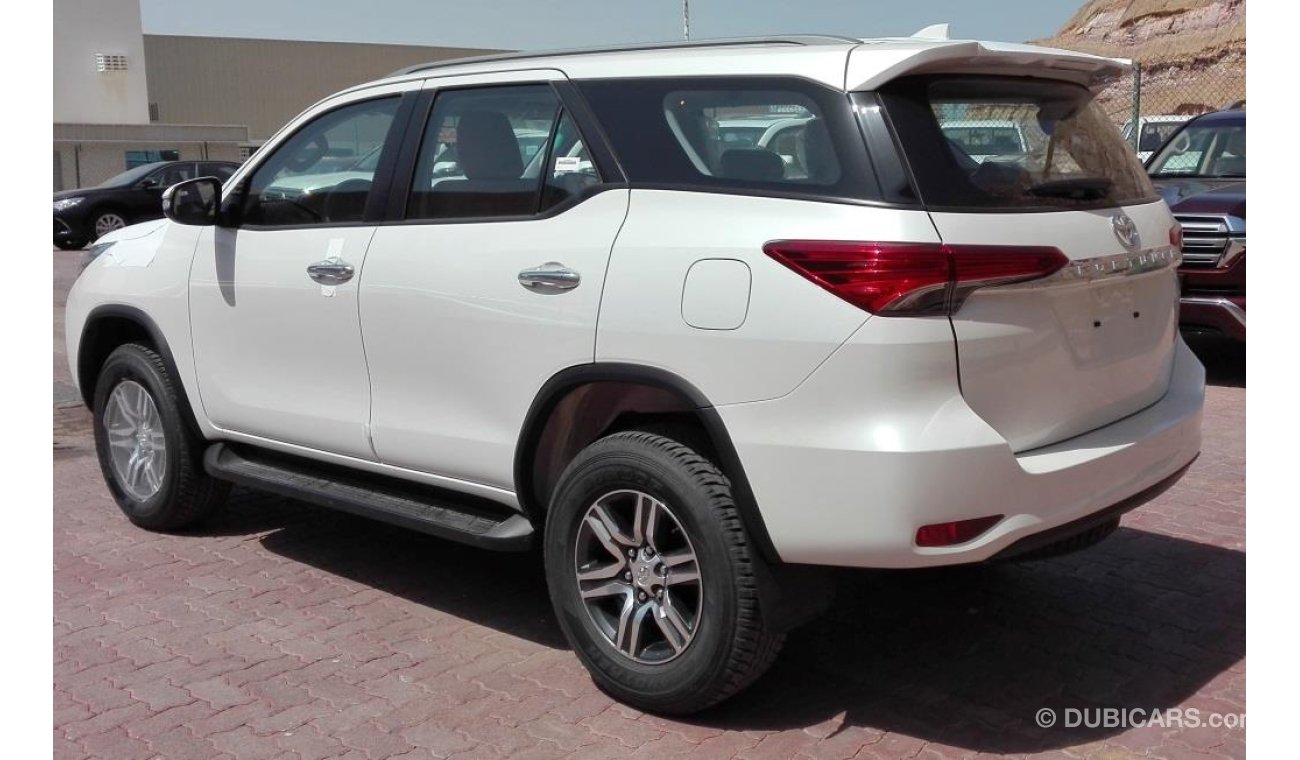 Toyota Fortuner 4.0L GXR