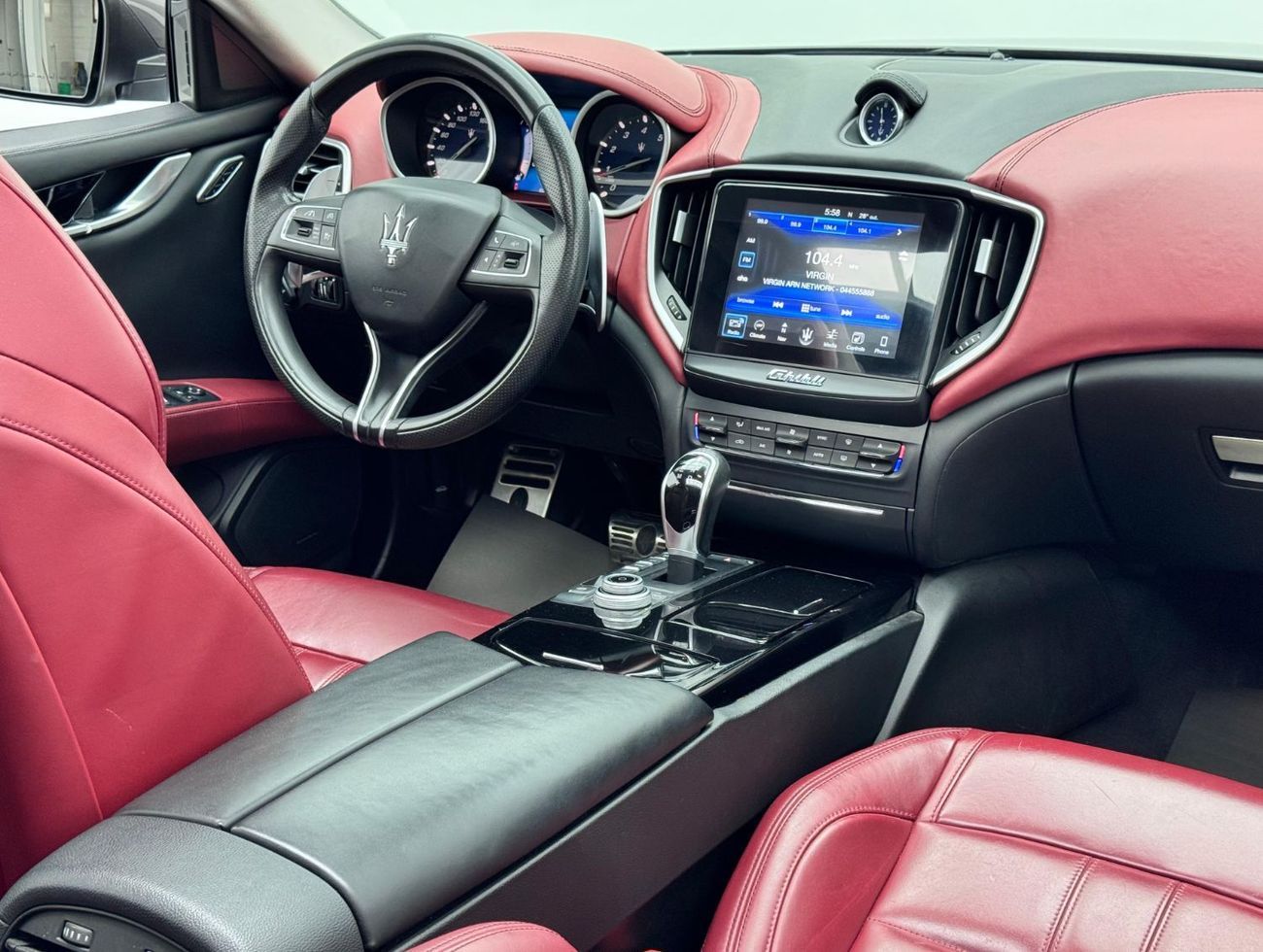 مازيراتي جيبلي S Q4 3.0L (410 HP) 2017 Maserati Ghibli S Q4, Full Service History, Excellent Condition, Low Km, GCC