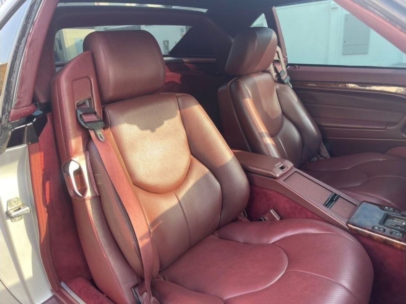 Mercedes-Benz SL 320