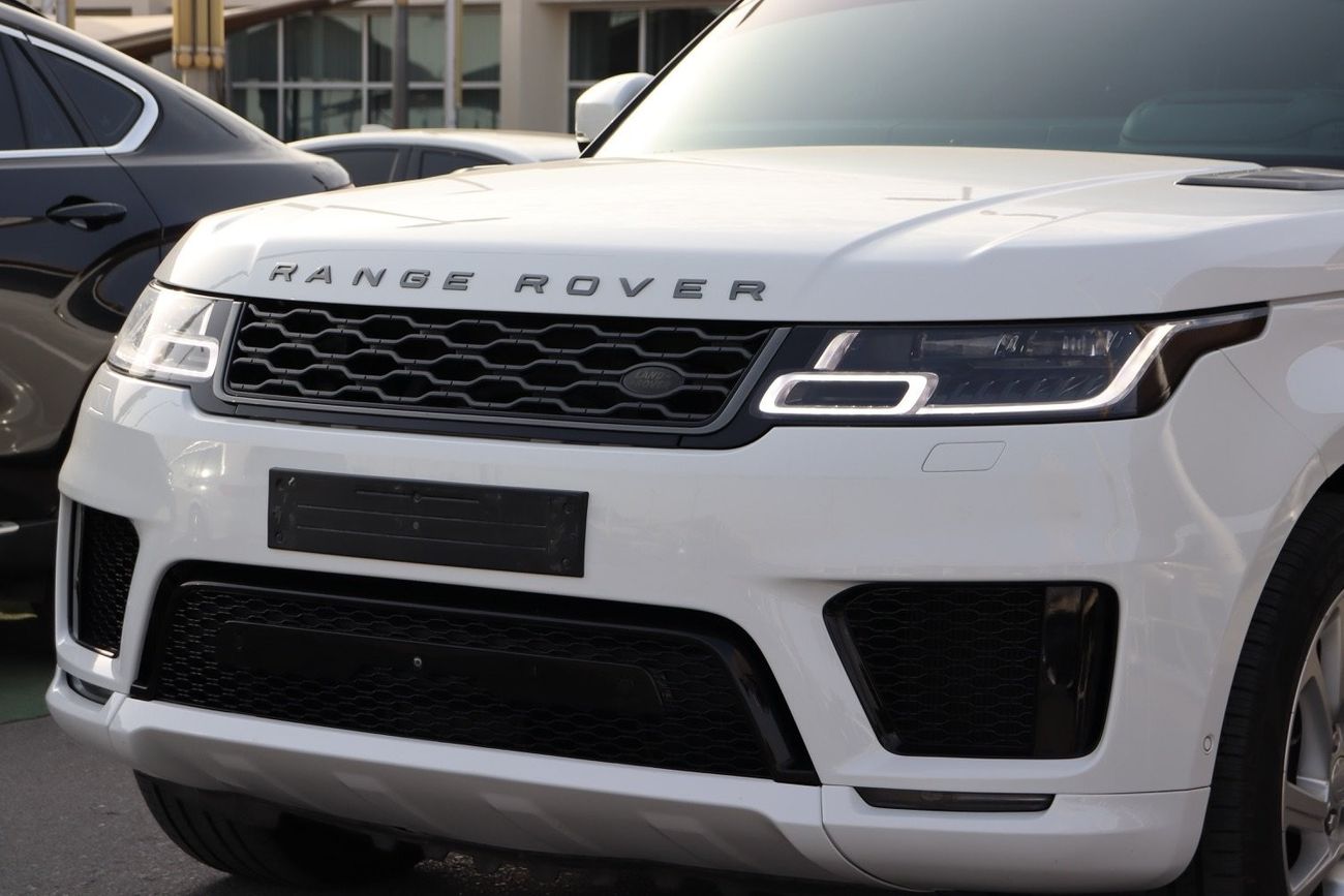 لاند روفر رينج روفر سبورت HSE 3.0L (340 HP) Range Rover Sport HSE V6 / 2018 / GCC / Original Paint