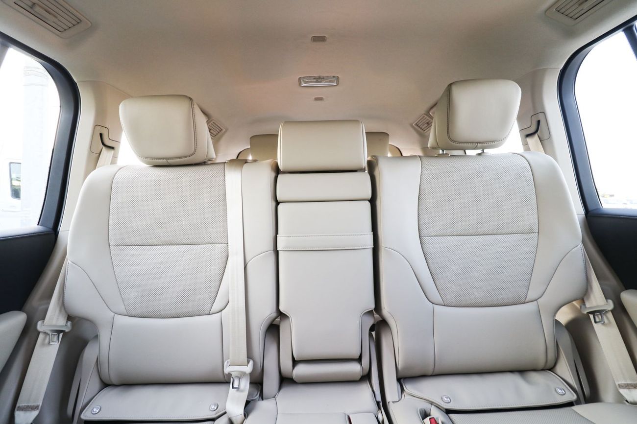 Toyota Land Cruiser Toyota Land Cruiser GXR 4.0L 2024 | With Accessories