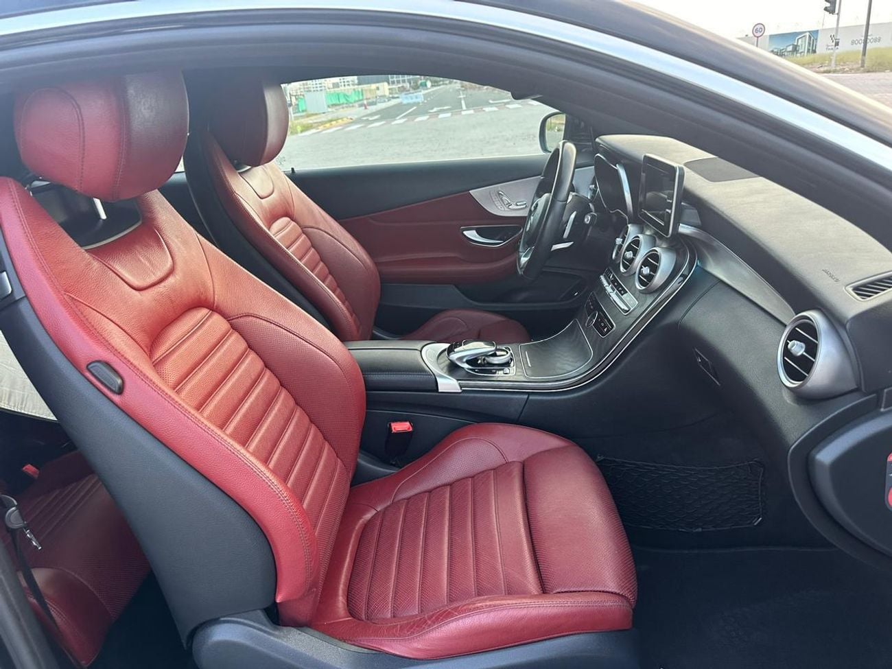 مرسيدس بنز C 200