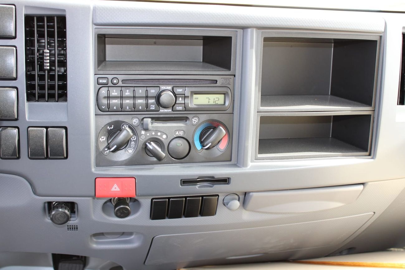Isuzu NPR ISUZU NPR 71 Commercial Truck | Reliable Diesel | Bulk Deals | Export