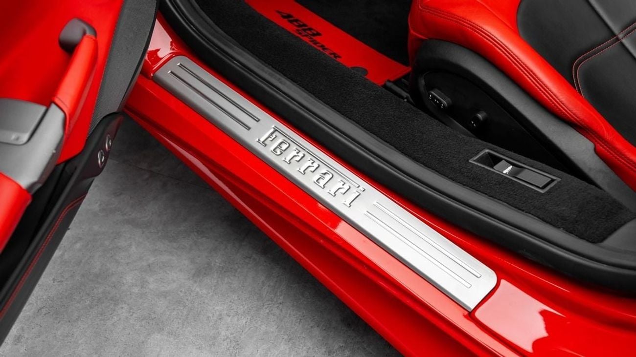 Ferrari 488 Spider STANDARD - 2018 - GCC Specs