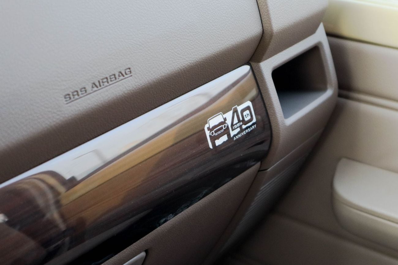 Toyota Land Cruiser Pick Up Std 4.0L Double Cab Utility 4WD