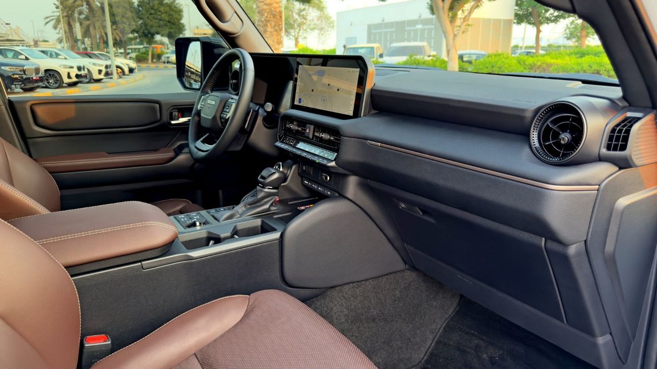 Toyota Prado Adventure Mono Tone 2.4T