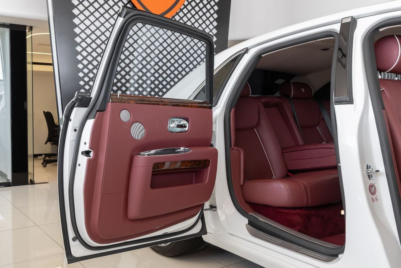 Rolls Royce Ghost Std 6.6L Rolls-Royce | Ghost | Standard | GCC Specs | 2016