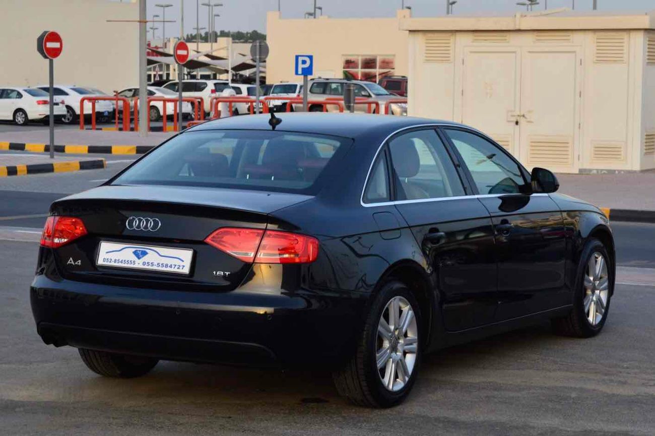 أودي A4