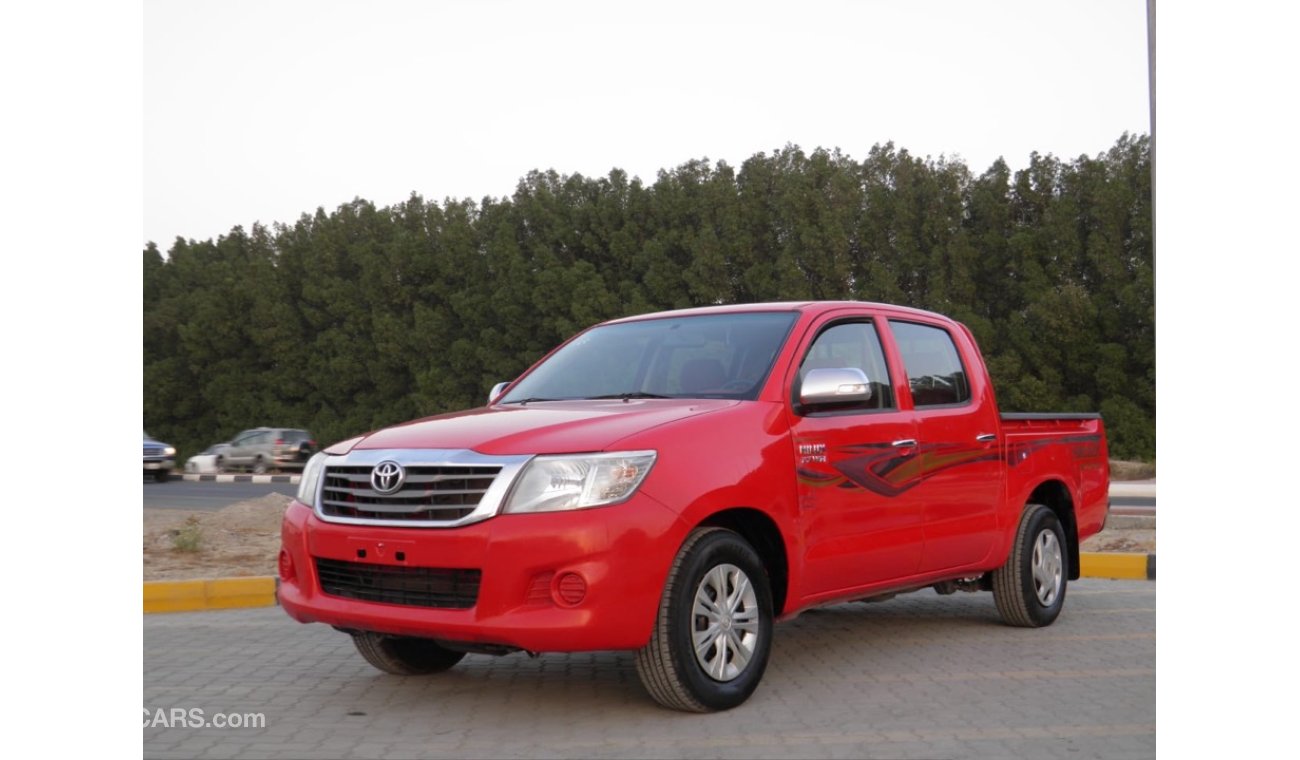 Toyota Hilux 2014 2.7 automatic Ref#568