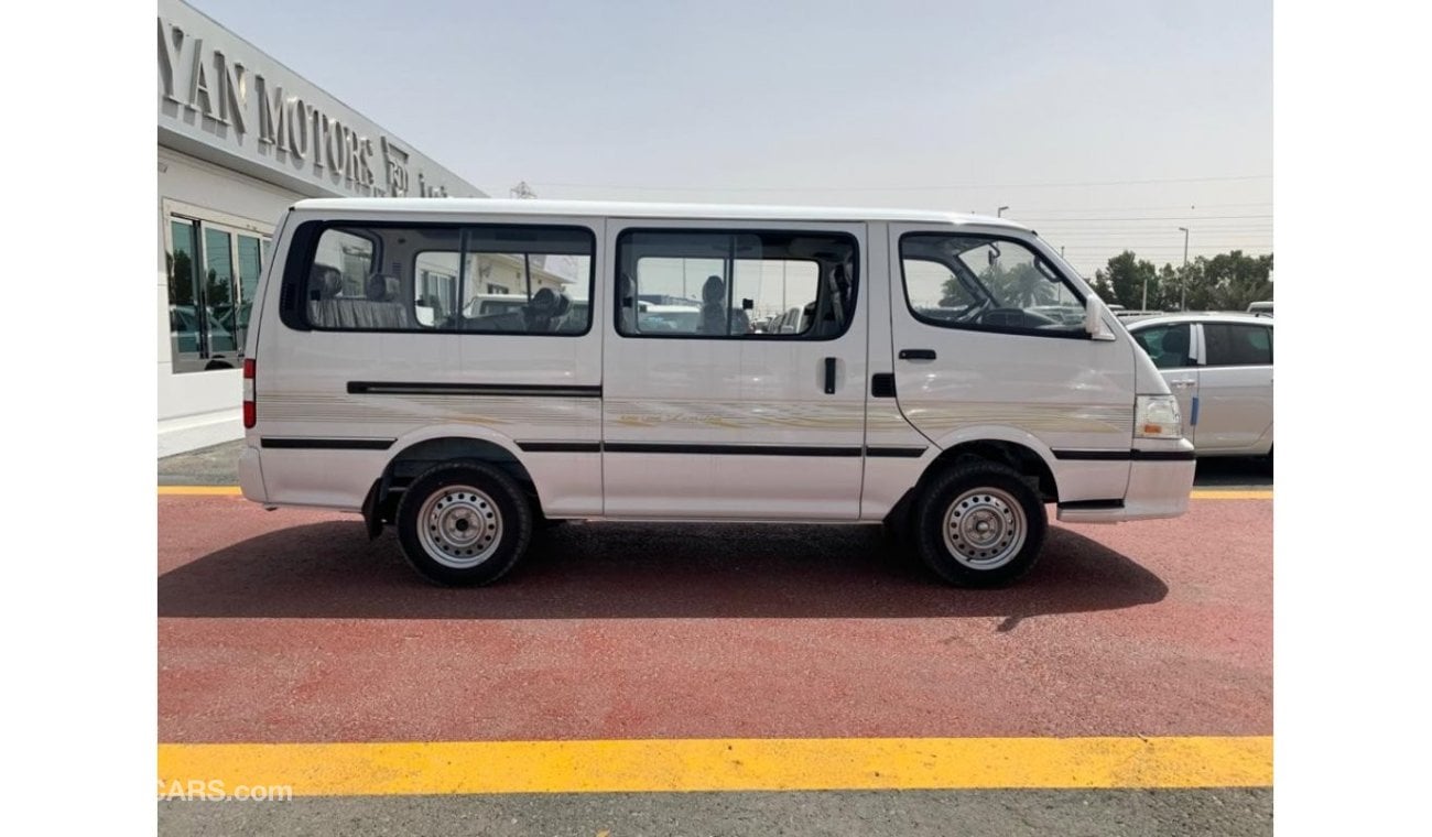 كينغ لونغ كينغو كينغ لونغ عربة صينية الصنع مع 15 مقعد اضافة الى مقاعد الجلدية و الشبابيك كهربائية موديل 2021 فقط للت