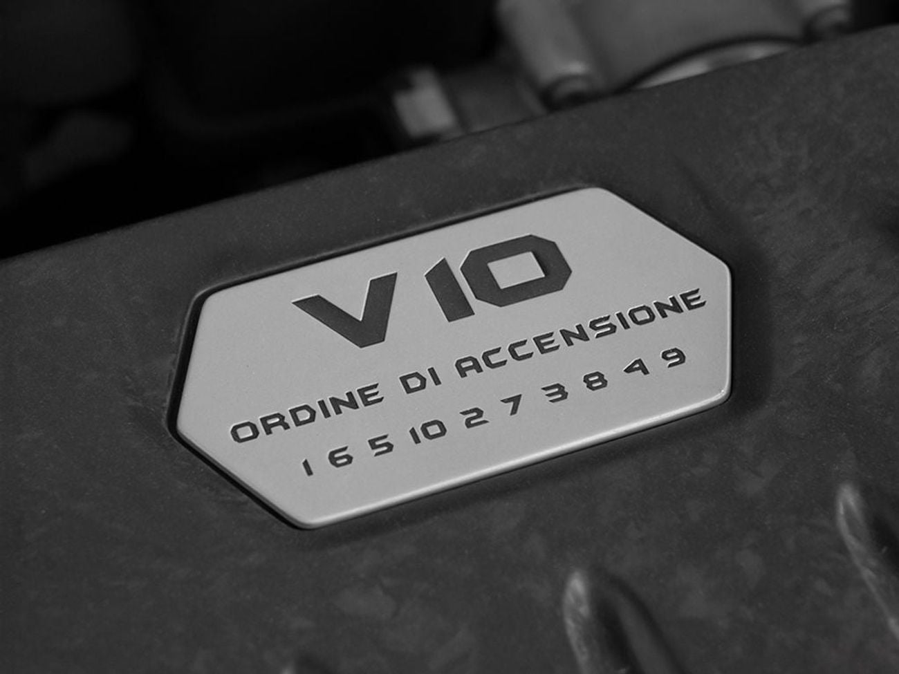 لامبورغيني هوراكان 2016 Lamborghini Huracan LP580-2 Coupe