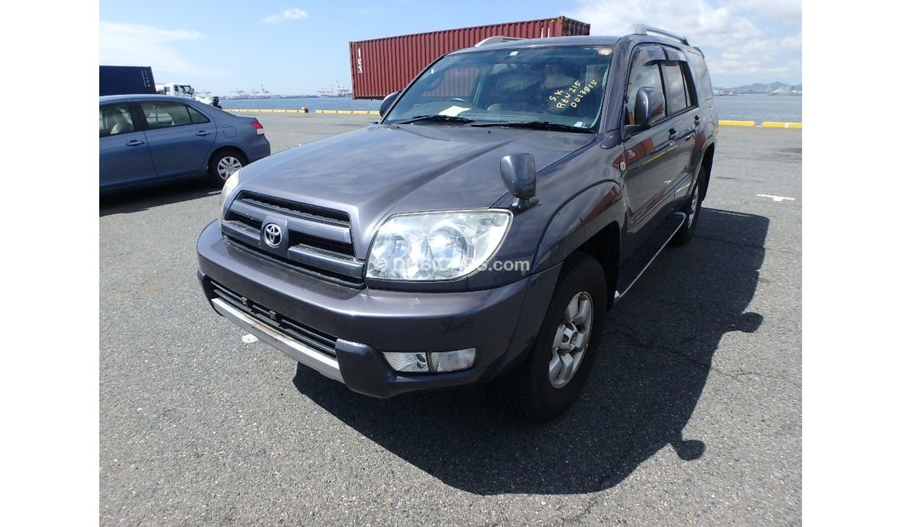 تويوتا هيلوكس 2004