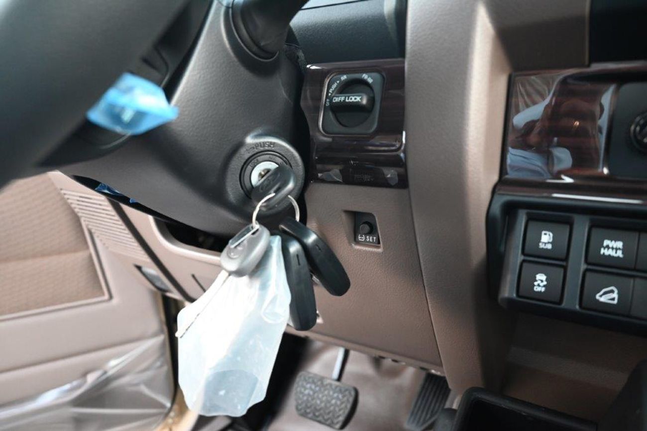 Toyota Land Cruiser Pick Up Single Cab DX 2.8L Automatic