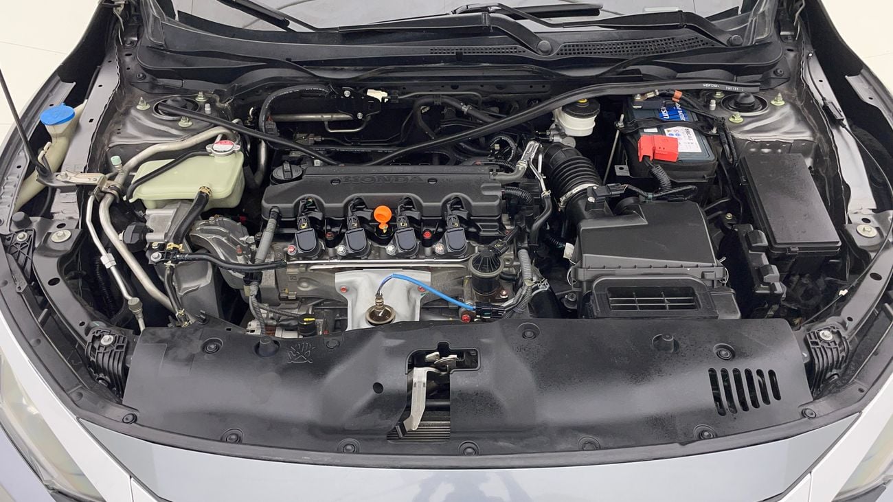 هوندا سيفيك LX 1.6 | بدون دفعة مقدمة | اختبار القيادة في المنزل