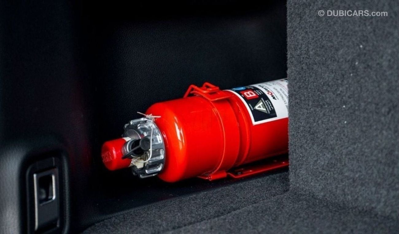 تويوتا برادو J250 2.7L Petrol Limited 2024YM