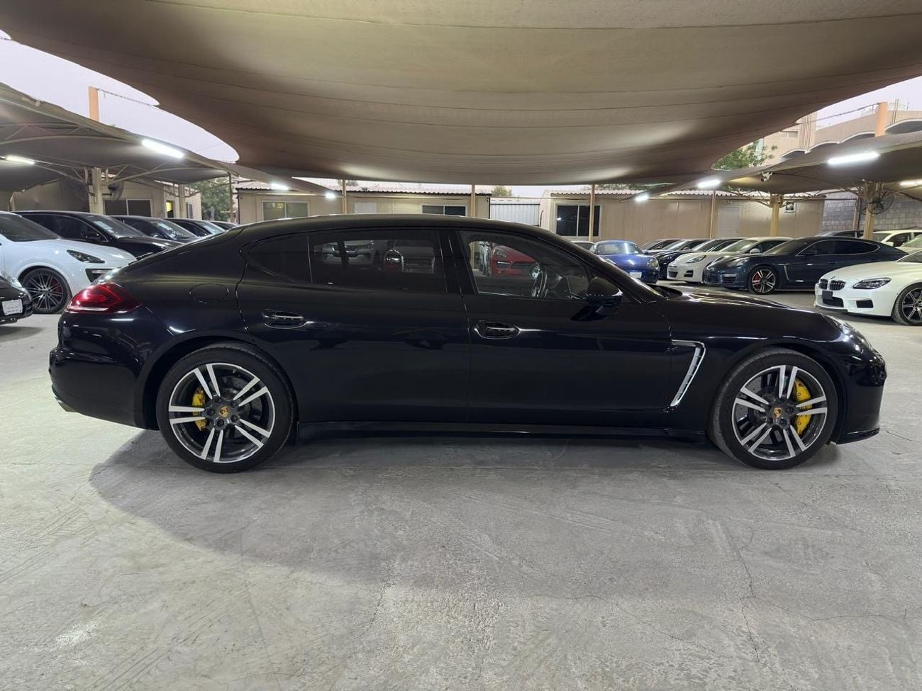 Porsche Panamera Turbo S Executive 4.8L 2014 4.8L | FULL SERVICE HISTORY | ONE OWNER | LONG WHEEL BASE