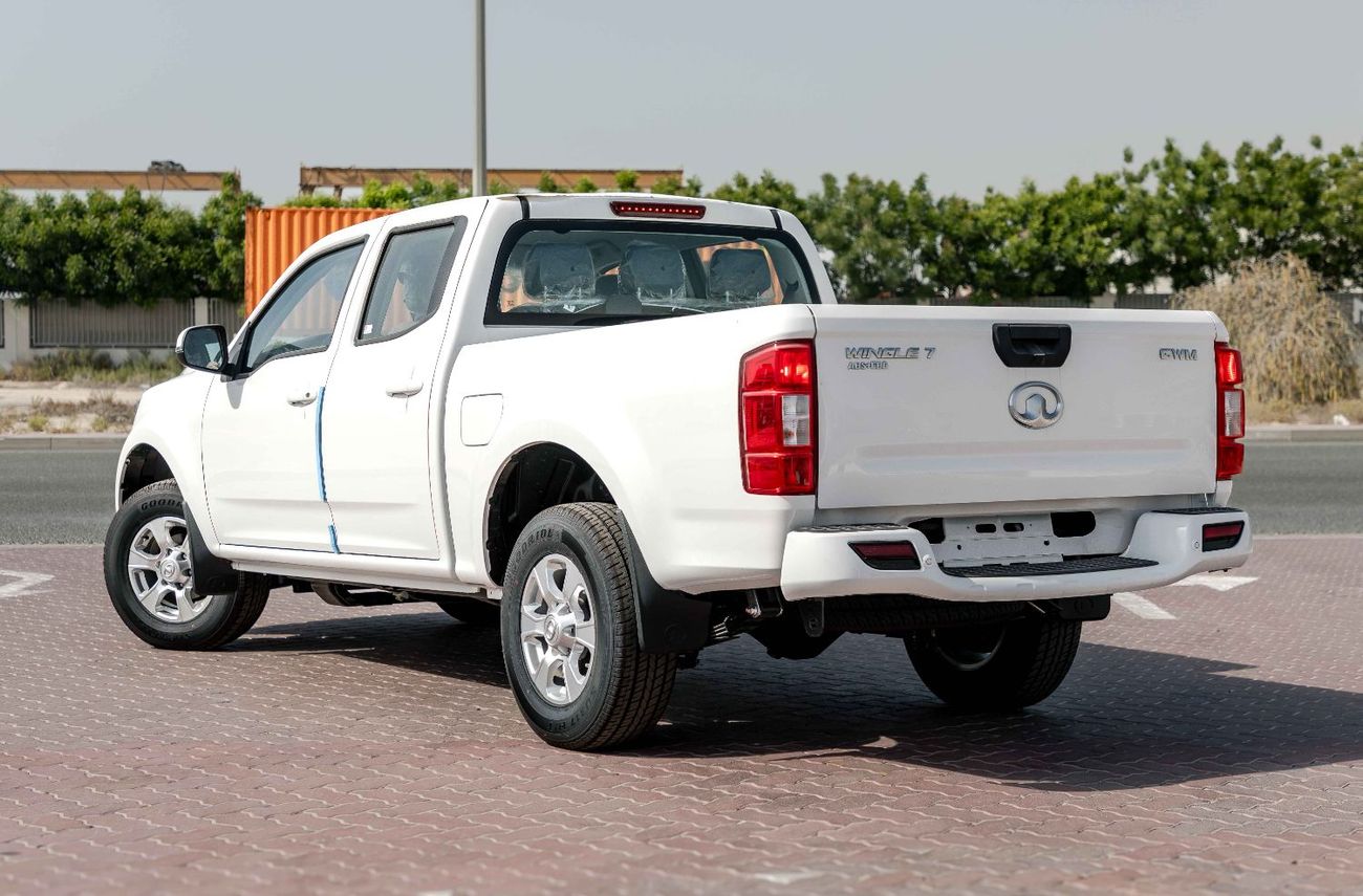 جريت وول وينغل 2026 Greatwall Wingle 7 4X2 Standard 2.4L - Manual - Titanium White Inside Black | Export Price