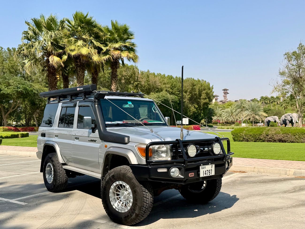 تويوتا لاند كروزر 70