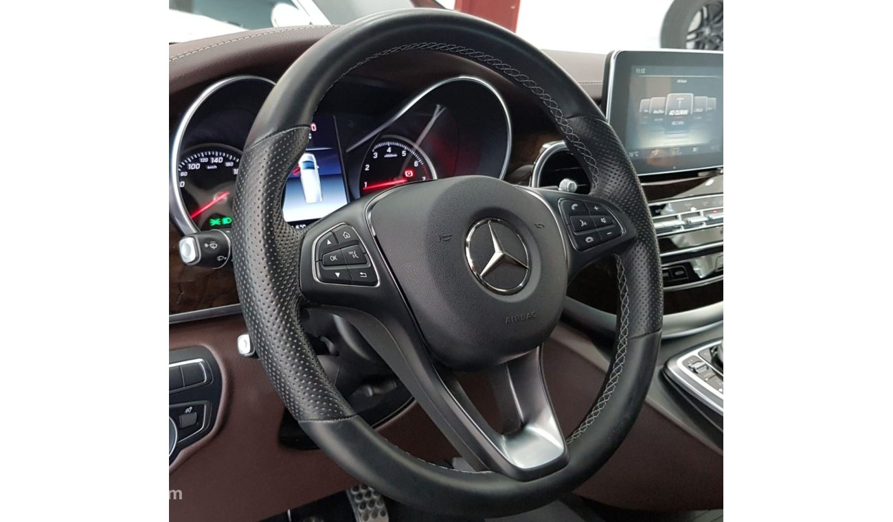 مرسيدس بنز V 250 Mercedes -Benz V250 2018 4Cyl. Low Mileage Accident free original paint