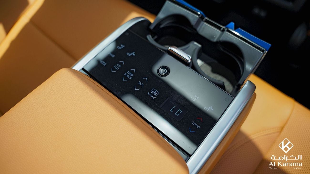 تويوتا كامري Lumiere, 2.5L Hybrid with Seat Memory & Ventilation, Radar, 360 Camera, GCC